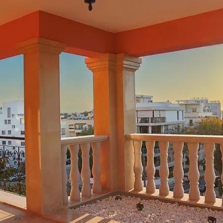 Platform 357 Amfitritis Luxury With Pool And Gym * Nicósia