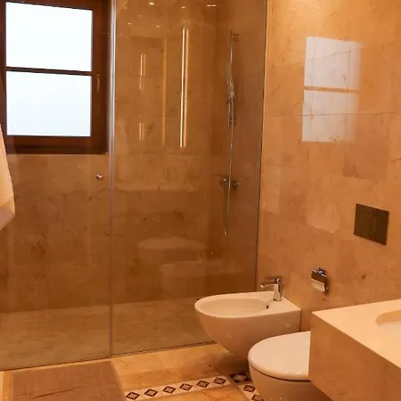 Apartment Platform 357 Amfitritis Luxury With Pool And Gym