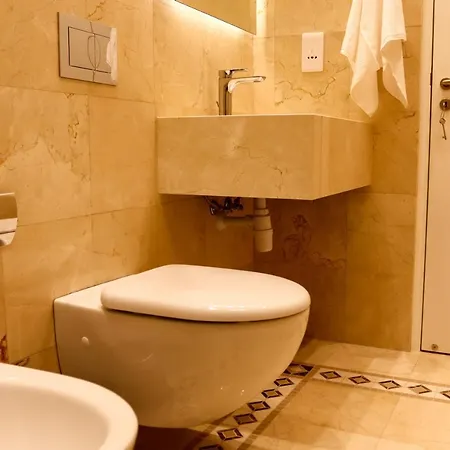 Platform 357 Amfitritis Luxury With Pool And Gym Apartment Nicosia