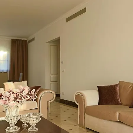 Apartment Platform 357 Amfitritis Luxury With Pool And Gym *