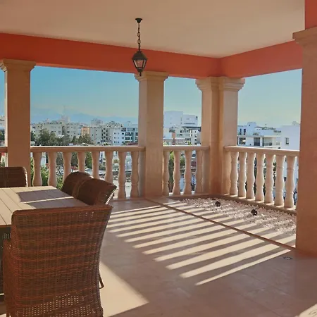 Platform 357 Amfitritis Luxury With Pool And Gym Apartment Nicosia